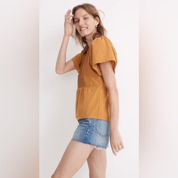 MADEWELL Pleated Flutter Sleeve Peplum Top in Vintage Gold, L - Picture 6 of 10